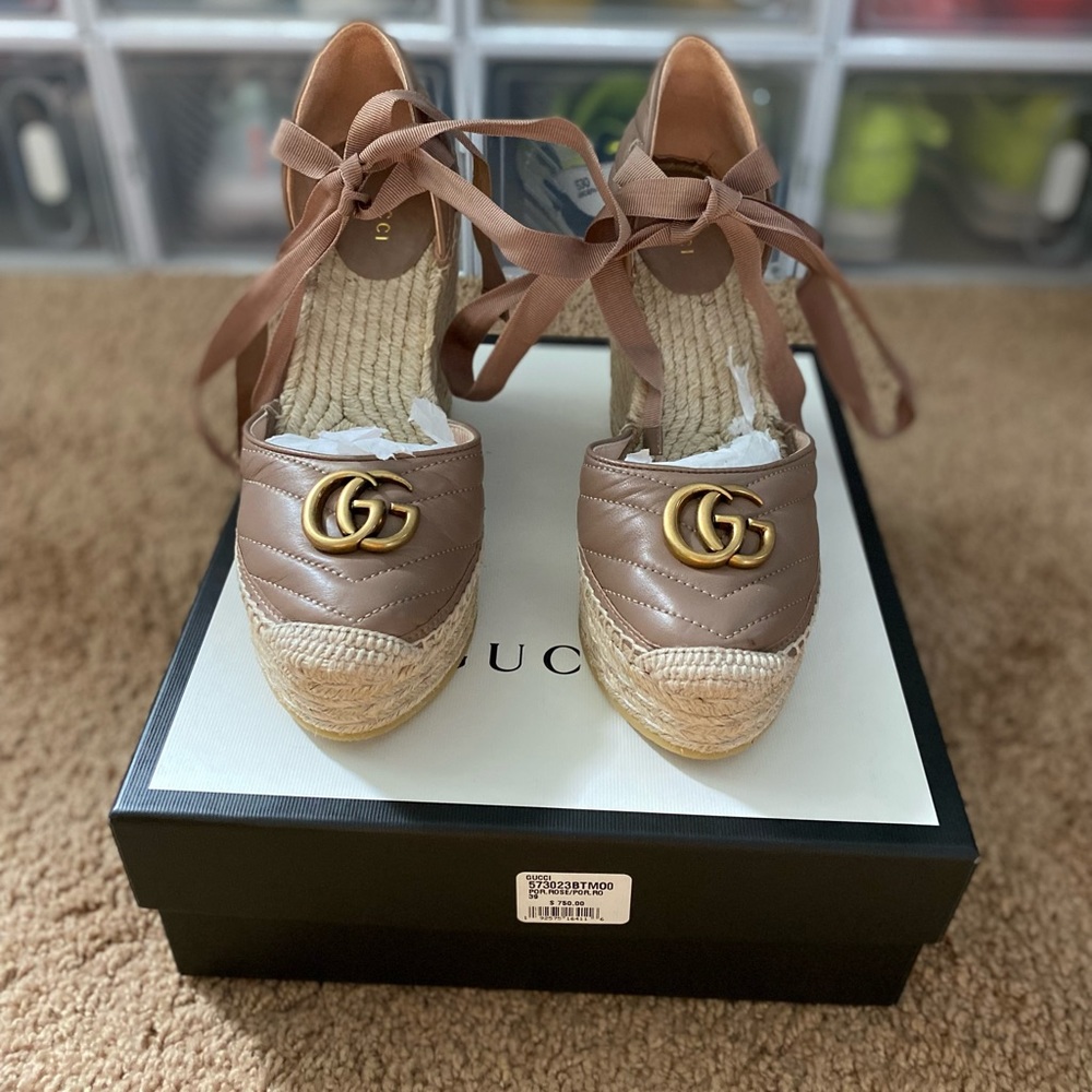 Espadrilles in prestige condition
